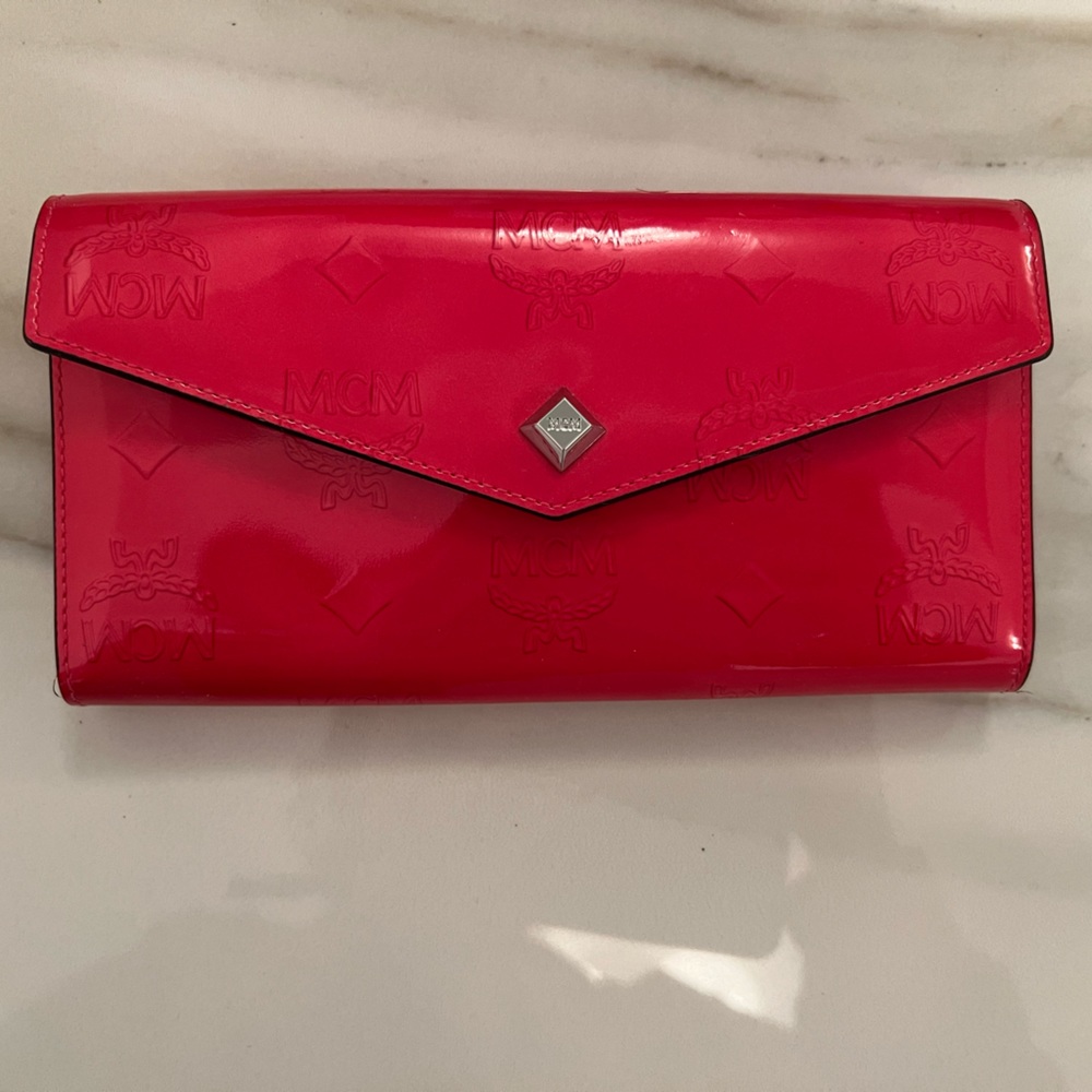 Gorgeous brand new hot pink MCM wallet
